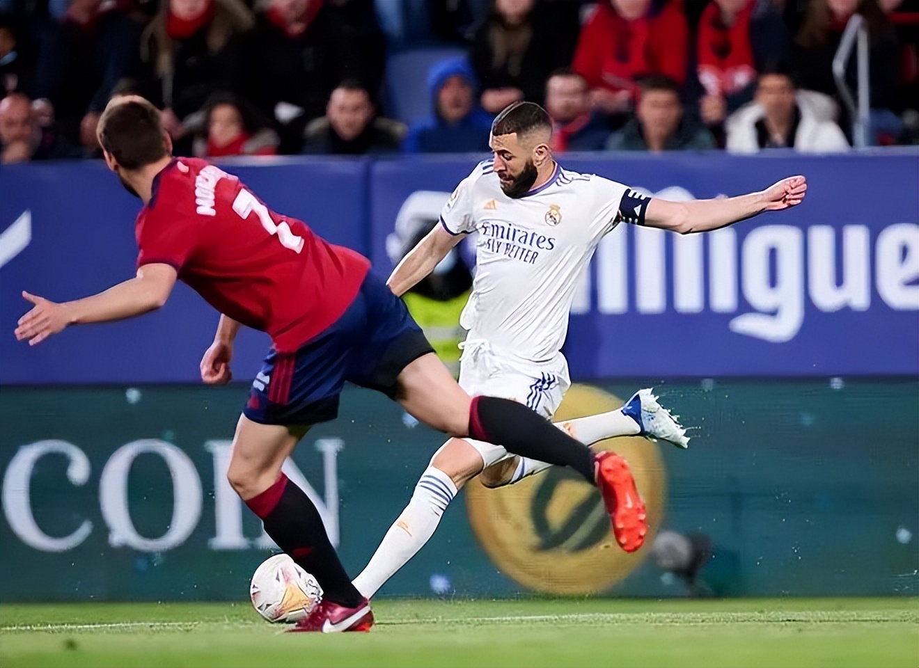 巴萨轻取墨西哥,本泽马刷新纪录 巴萨轻取墨西哥,本泽马刷新纪录