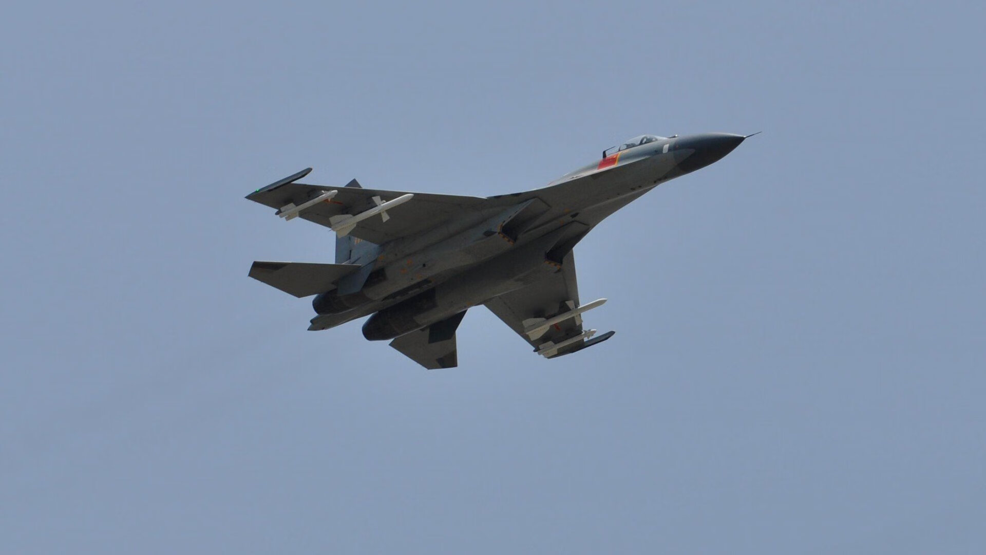 巨龙之怒，当詹姆斯主宰比赛，猛龙一波带走新疆队