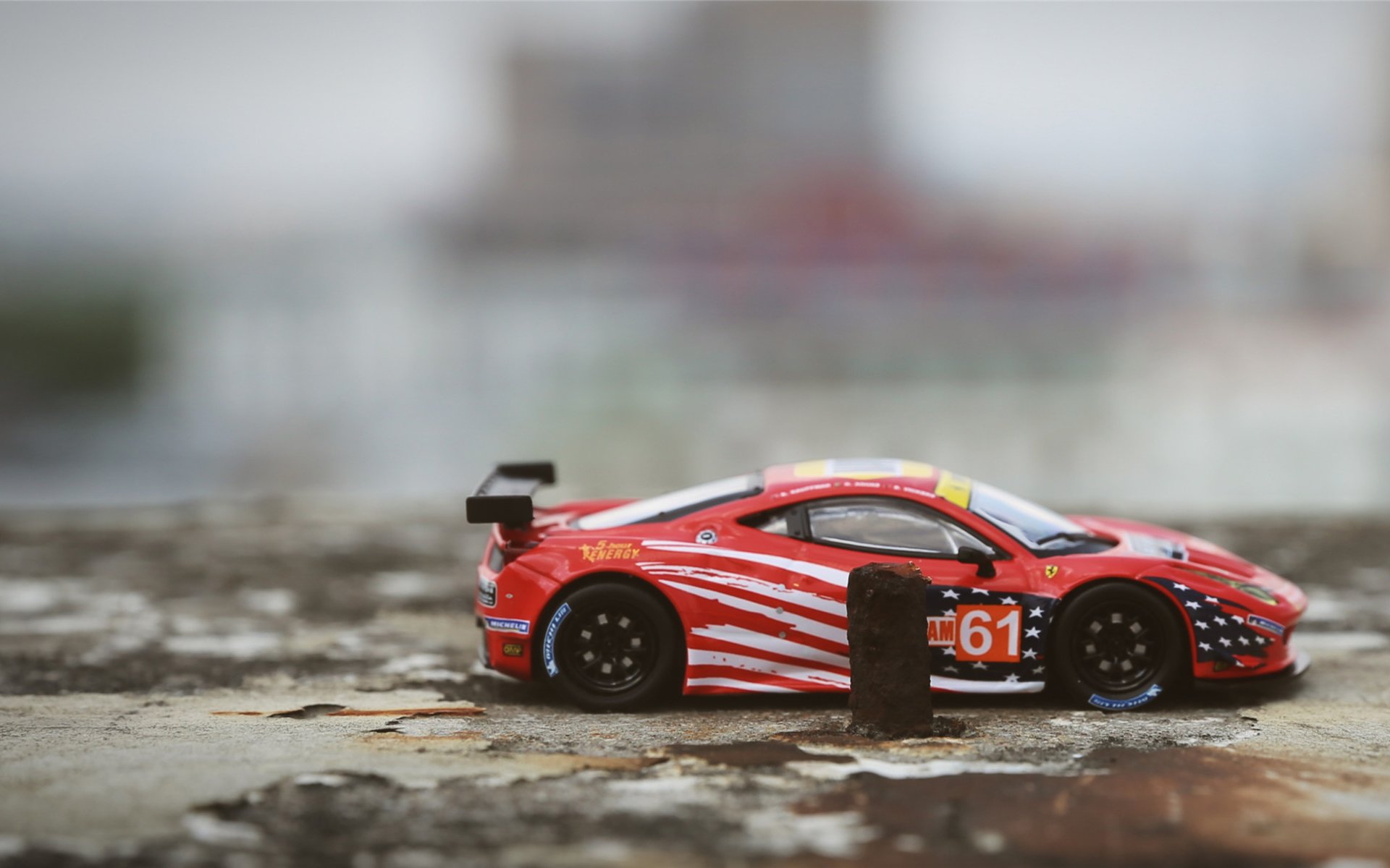 双星闪耀，苏亚雷斯点燃赛场，喀麦隆速胜红牛